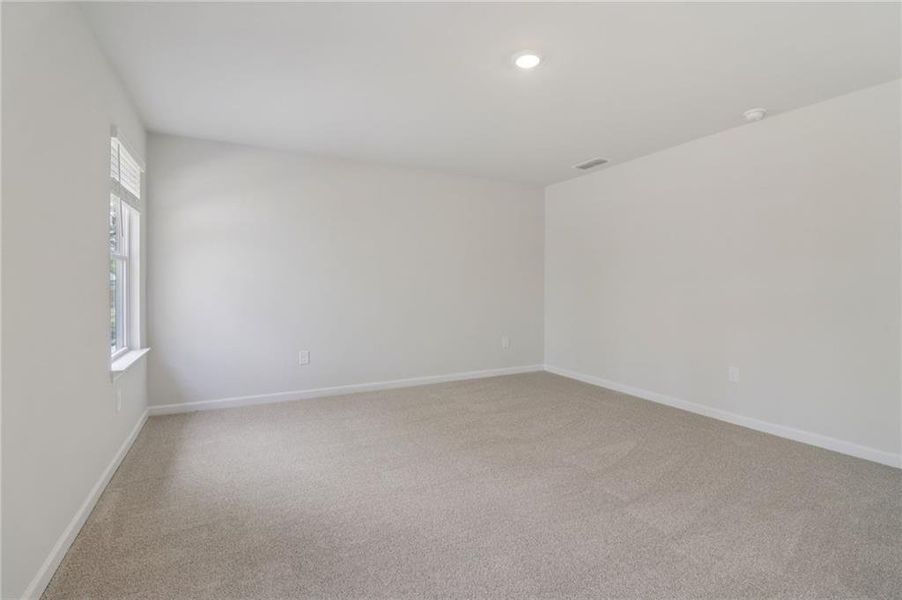 Spacious, unfurnished interior of a new home in Harmony Manor, Fairburn (Image 23).