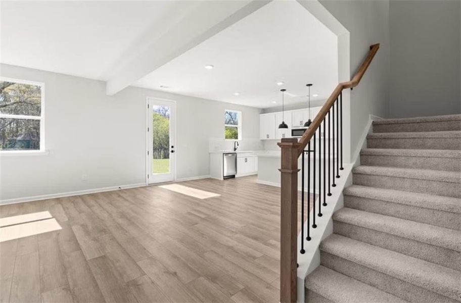 Spacious, unfurnished interior of a new home in Cedar Farms, Winder (Image 10).