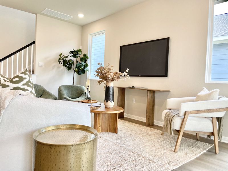 Representative furnished interior of a home built from the Blake by Ashton Woods in Rolling Glen, Hutto (Image 10).