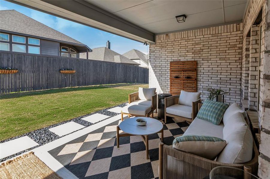 Grass has been enhanced to reflect seasonal conditions Grass has been enhanced to reflect seasonal conditions