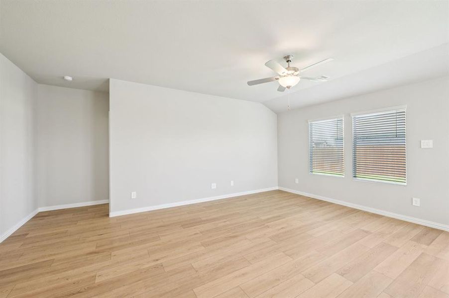 Photo is not of the actual home, but is an inspirational photo of builder’s model home and may depict options, furnishings, and/or decorator features that are not included.