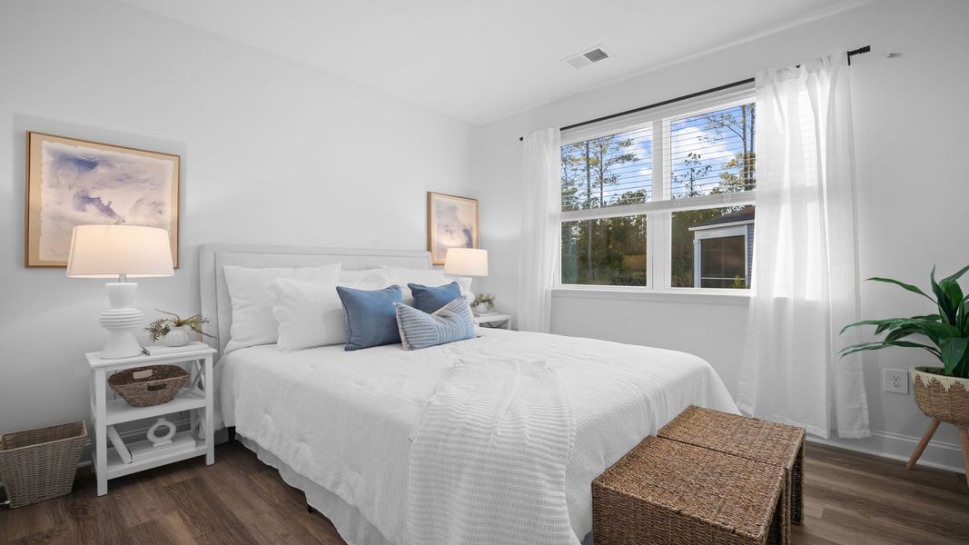 Representative furnished interior of a home built from the Cantey-exp by D.R. Horton in The Lakes at North Glynn, Brunswick (Image 24).