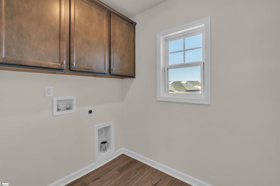 Spacious, unfurnished interior of a new home in Halton Oaks, Spartanburg (Image 22).