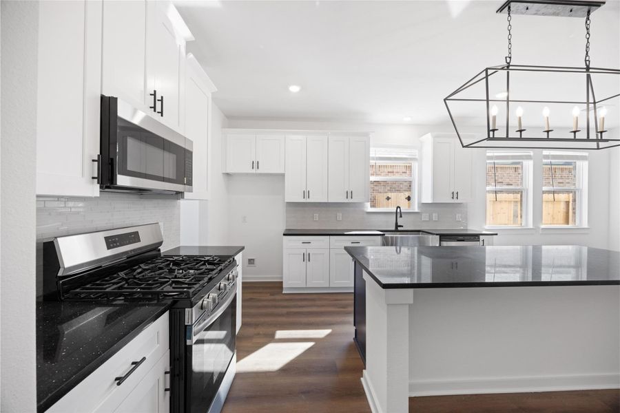 Image 39 of a home in Kendall Lakes.