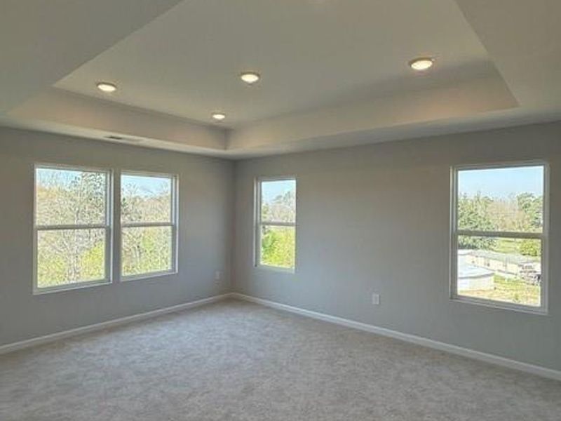 Spacious, unfurnished interior of a new home in Hemingway, Cumming (Image 9).