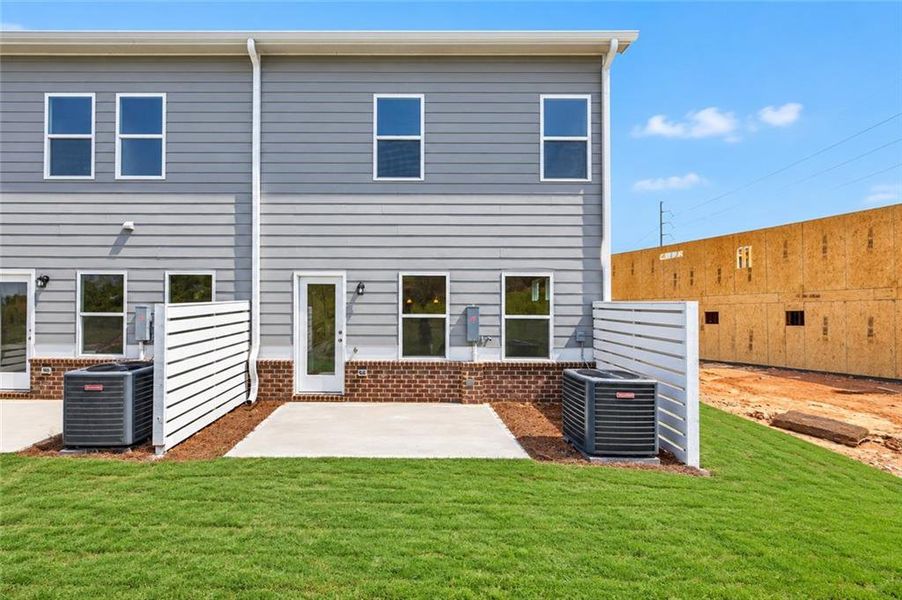 Exterior details and patio area of a home in Fairington, Cartersville (Image 3).
