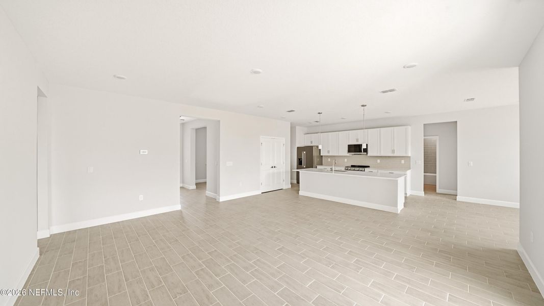 Spacious, unfurnished interior of a new home in , Palm Coast (Image 31).
