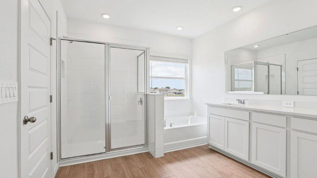 Furnished interior view inside a new home in Summerlin at Hawthorne Ranch, Lakeland (Image 13).