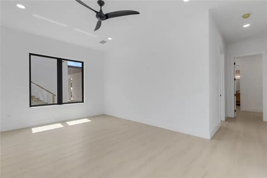 Spacious, unfurnished interior of a new home in , Sarasota (Image 9). Spacious, unfurnished interior of a new home in , Sarasota (Image 9).