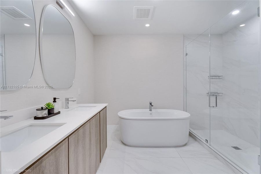 Furnished interior view inside a new home in , Sunny Isles Beach (Image 24).