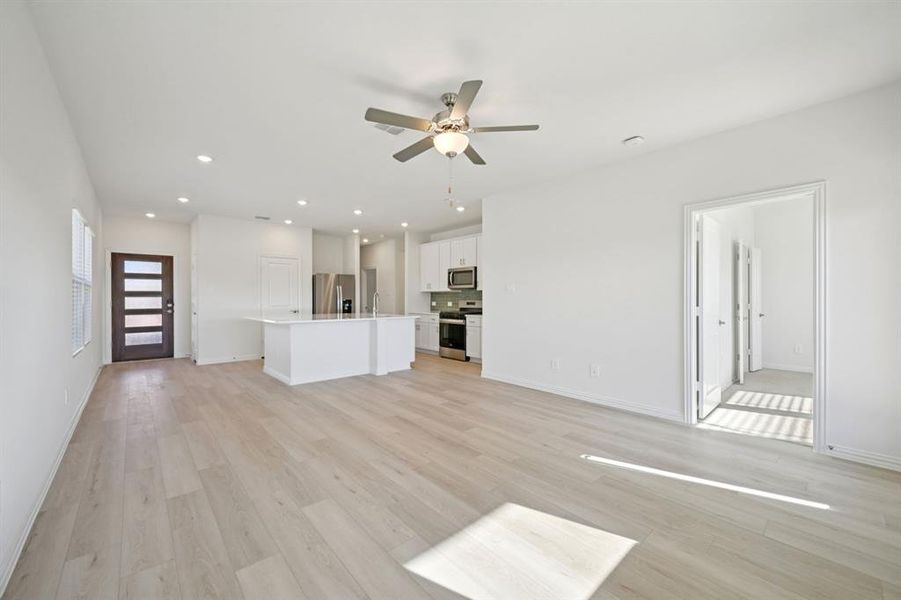 Photo is not of the actual home, but is an inspirational photo of builder’s model home and may depict options, furnishings, and/or decorator features that are not included.