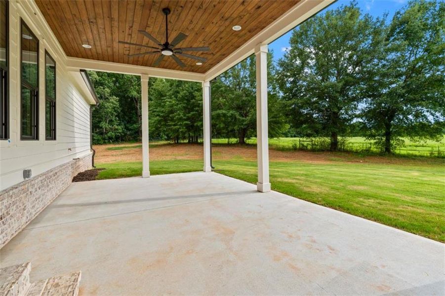 Exterior details and patio area of a home in , Winder (Image 3).