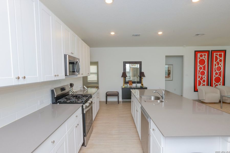 Furnished interior view inside a new home in Hidden Trails, Bulverde (Image 30).