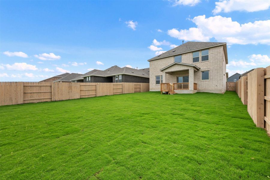 Representative images and renderings are for illustrative purposes. Actual structural options and design finishes of home may vary. Representative images and renderings are for illustrative purposes. Actual structural options and design finishes of home may vary.