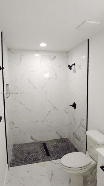 Furnished interior view inside a new home in , Sebring (Image 8).