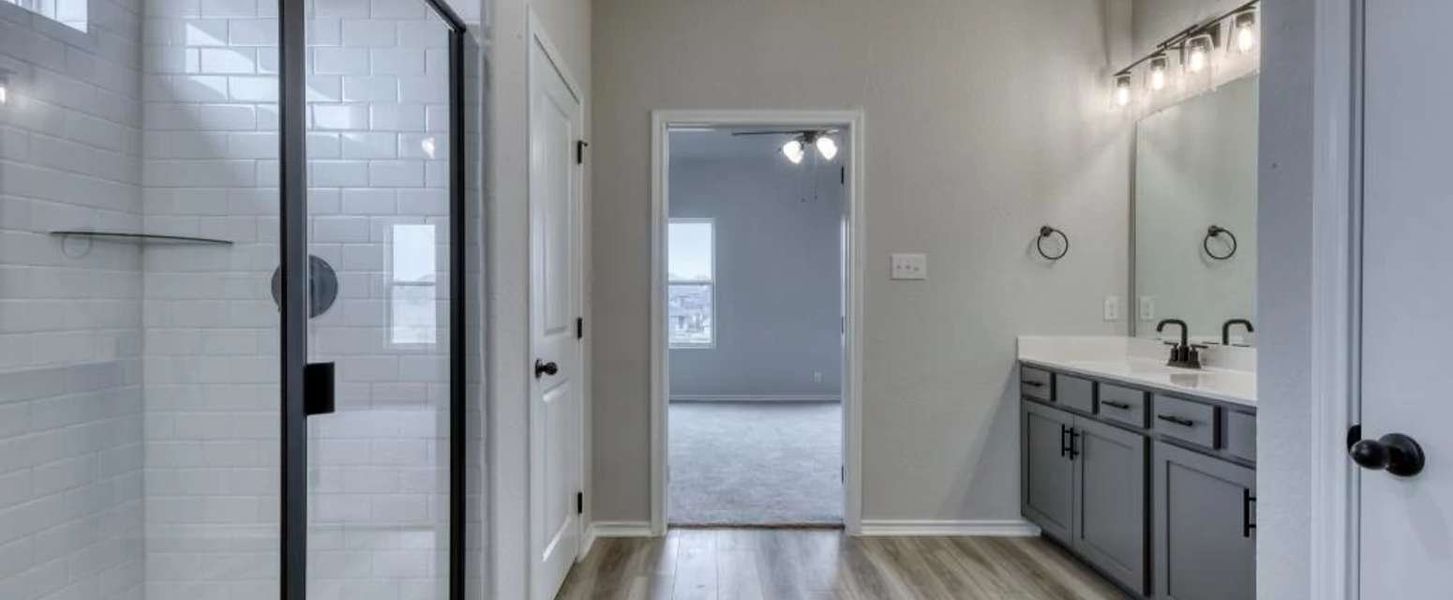 Representative furnished interior of a home built from the Yaupon by Ashton Woods in Arcadia Ridge, San Antonio (Image 7).