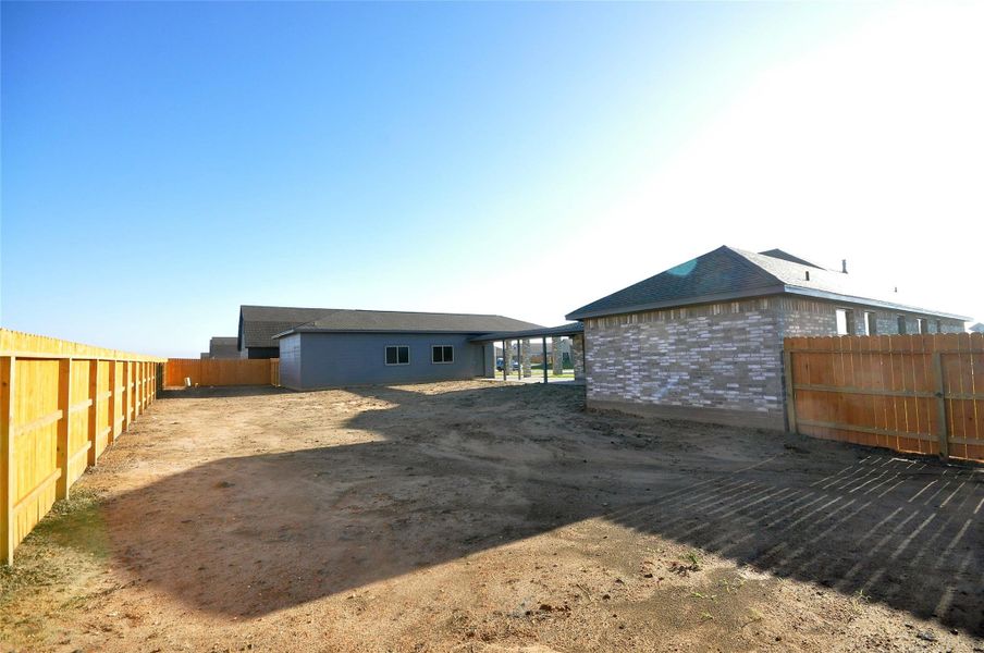 Exterior details and patio area of a home in Pedregal, League City (Image 23). Exterior details and patio area of a home in Pedregal, League City (Image 23).