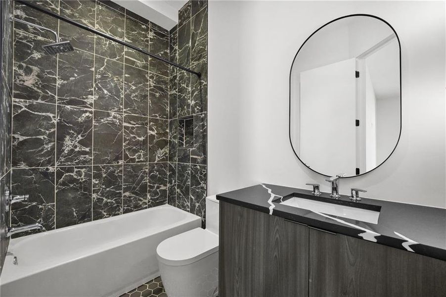 Furnished interior view inside a new home in , Atlanta (Image 19).