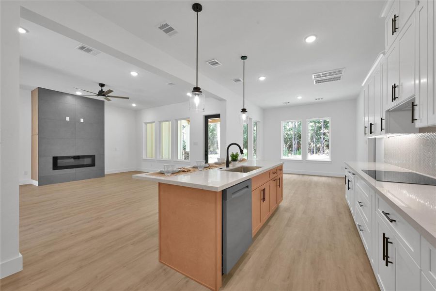 Furnished interior view inside a new home in , Magnolia (Image 13).