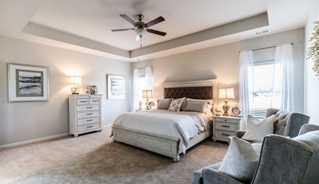 Furnished interior view inside a new home in Saddle Ridge, Calhoun (Image 9).