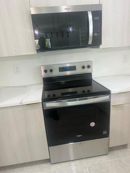 Furnished interior view inside a new home in , Punta Gorda (Image 25).