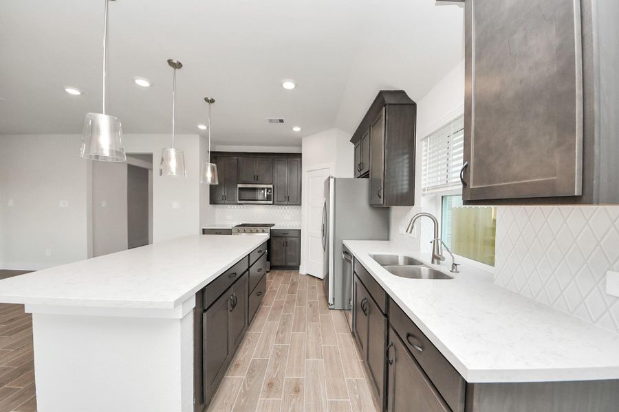 Furnished interior view inside a new home in Laurel Landing: Landmark Collection, Alvin (Image 10).