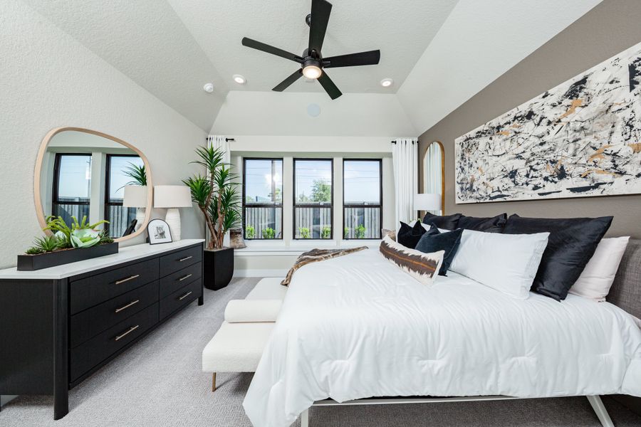 Representative furnished interior of a home built from the Cambridge by Beazer Homes in Arabella on the Prairie: Signature Collection, Richmond (Image 11).