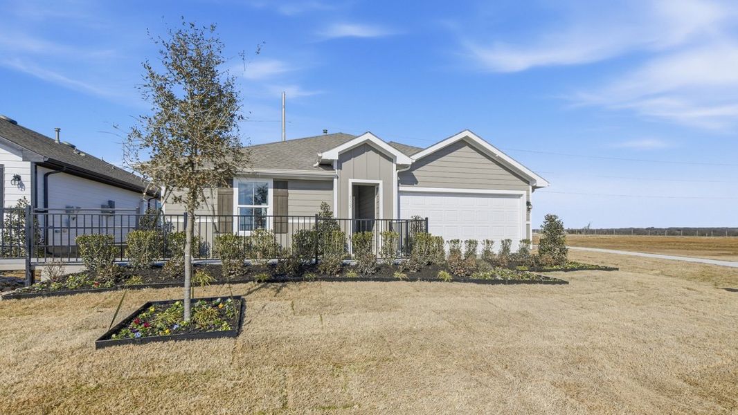 Representative exterior photo of a completed home built from the Bellvue by D.R. Horton in Dry Creek, Bridgeport, TX (Image 2).
