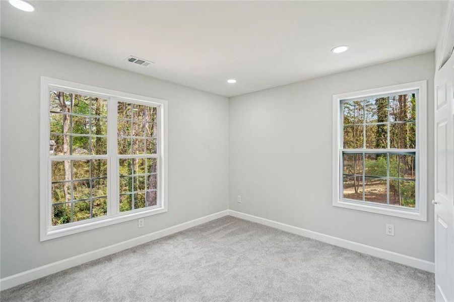 Spacious, unfurnished interior of a new home in , Grayson (Image 37).