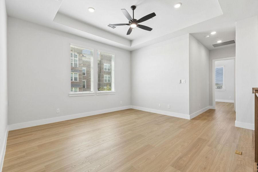 Spacious, unfurnished interior of a new home in Newman Village Townhomes, Frisco (Image 25).
