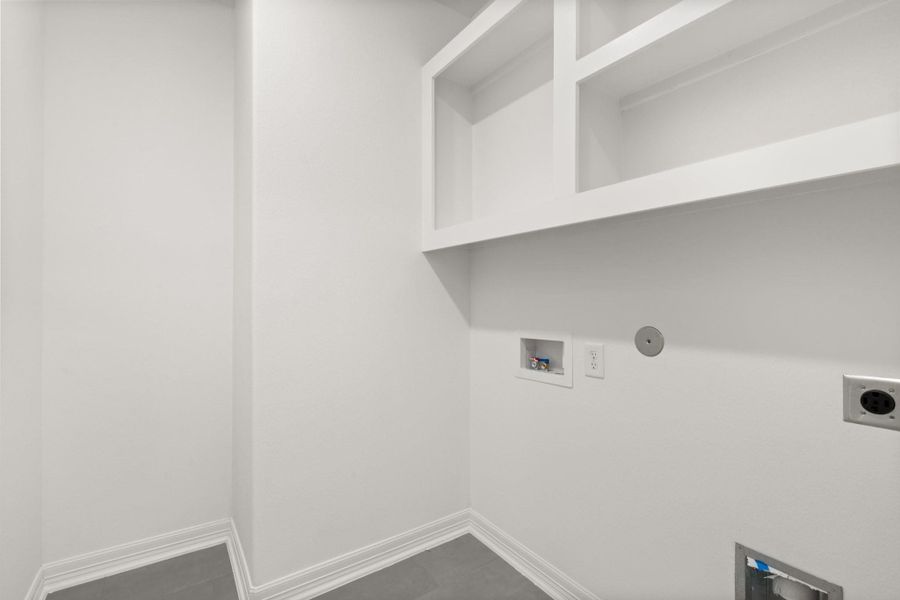 Spacious, unfurnished interior of a new home in Westland Ranch, League City (Image 23). Spacious, unfurnished interior of a new home in Westland Ranch, League City (Image 23).