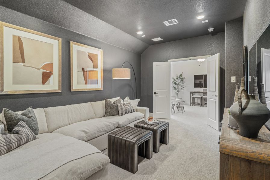 Representative furnished interior of a home built from the Richland by Beazer Homes in Goodland, Midlothian (Image 12).