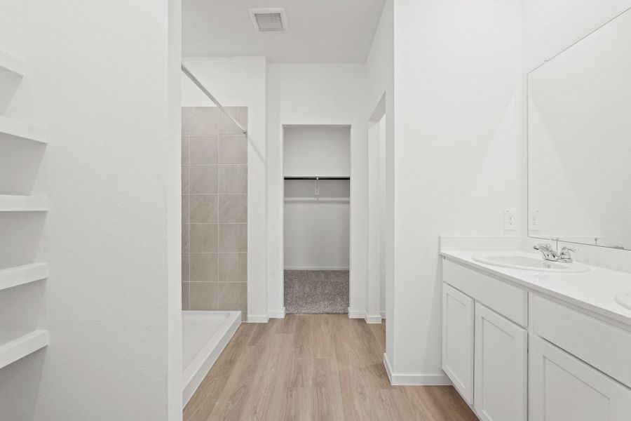 Furnished interior view inside a new home in Presswoods, Splendora (Image 9).