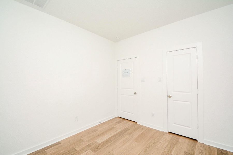 Comfortable guest bedroom perfect for family or visitors. Comfortable guest bedroom perfect for family or visitors.