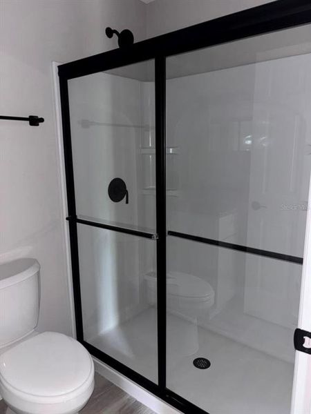 Close-up of interior finishes inside a home in , Dunnellon (Image 11).