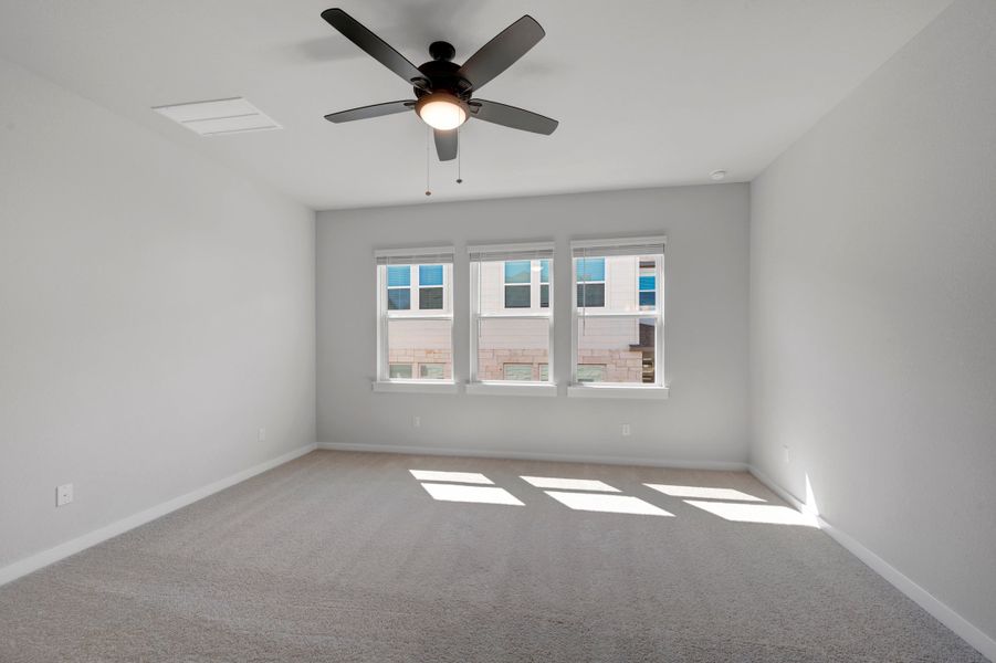 Spacious, unfurnished interior of a new home in Park Central, Georgetown (Image 30).