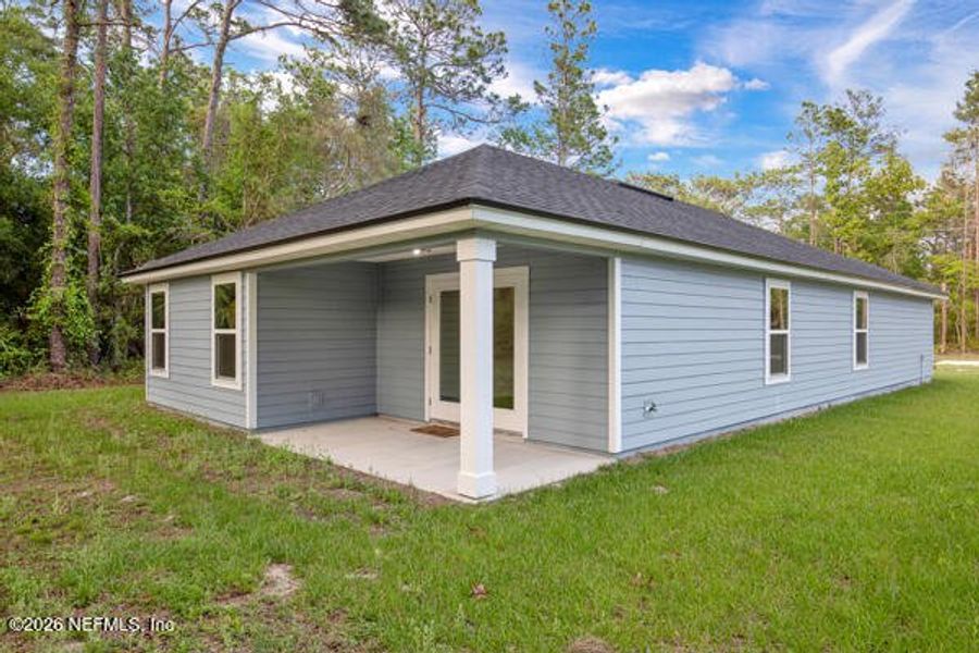 Exterior details and patio area of a home in , Satsuma (Image 3).