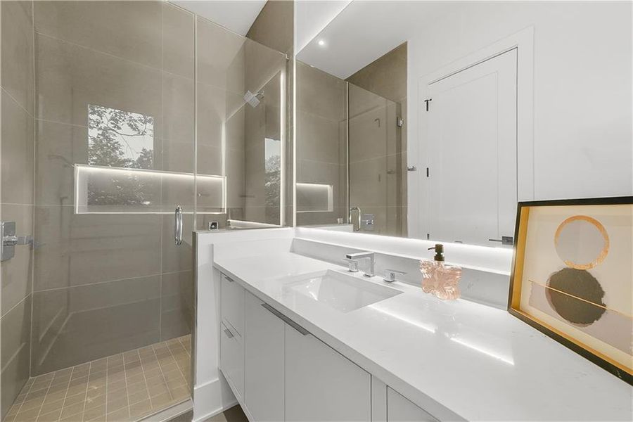 Furnished interior view inside a new home in , Brookhaven (Image 30).