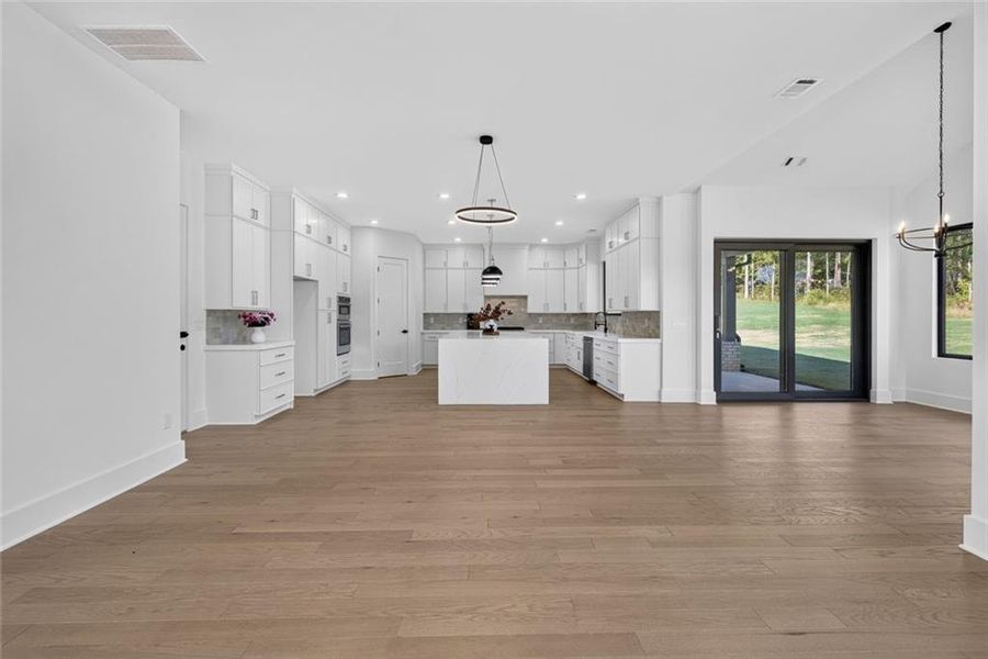 Spacious, unfurnished interior of a new home in , Auburn (Image 58). Spacious, unfurnished interior of a new home in , Auburn (Image 58).