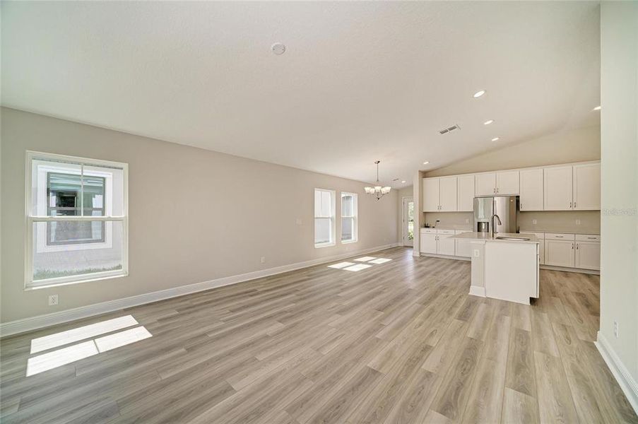 Spacious, unfurnished interior of a new home in Crosswind Point, Parrish (Image 16).