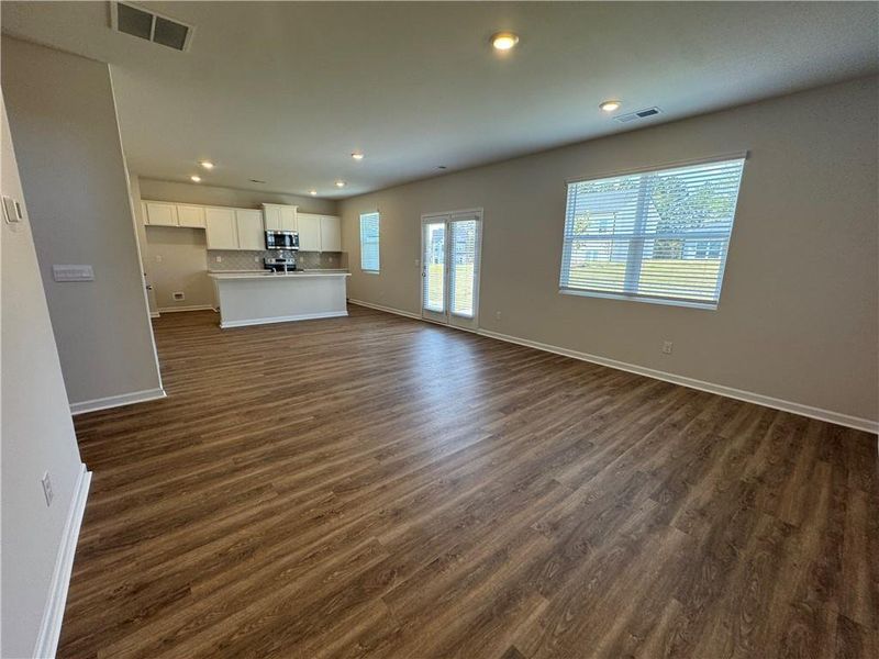 Spacious, unfurnished interior of a new home in Oakchase at Hampton, Hampton (Image 21). Spacious, unfurnished interior of a new home in Oakchase at Hampton, Hampton (Image 21).