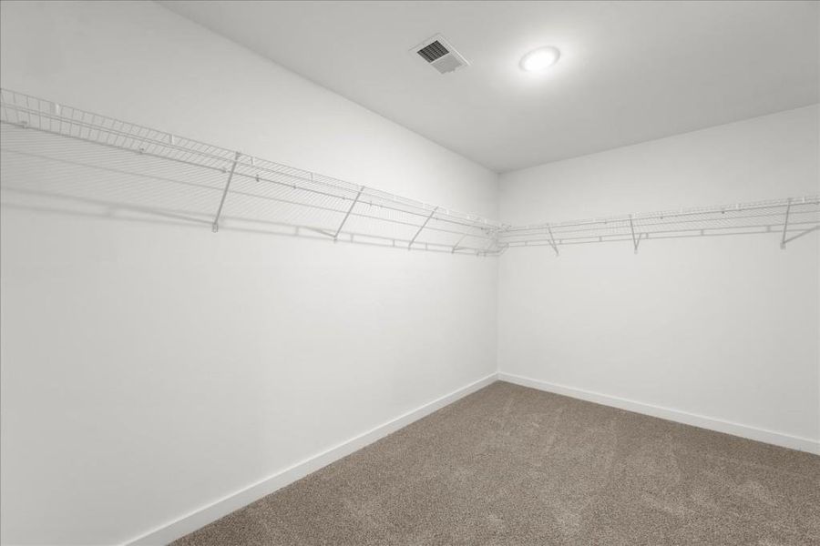 Spacious, unfurnished interior of a new home in , Statham (Image 33).