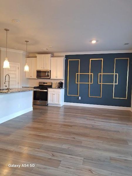 Spacious, unfurnished interior of a new home in Westgate Enclave, Loganville (Image 9).