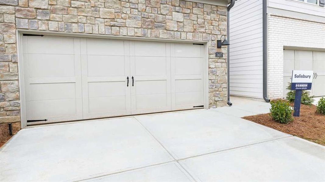 Exterior details and patio area of a home in Harvest Park, Decatur (Image 4).