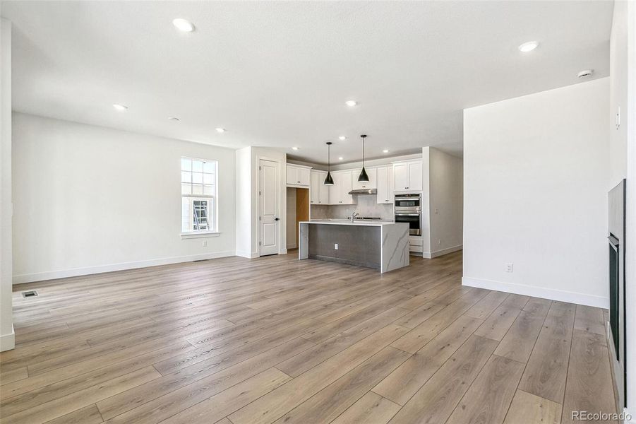 Spacious, unfurnished interior of a new home in Terrain Oak Valley, Castle Rock (Image 26). Spacious, unfurnished interior of a new home in Terrain Oak Valley, Castle Rock (Image 26).
