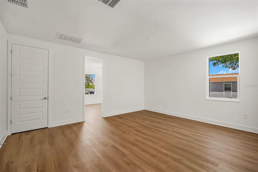 Spacious, unfurnished interior of a new home in , Tampa (Image 22). Spacious, unfurnished interior of a new home in , Tampa (Image 22).