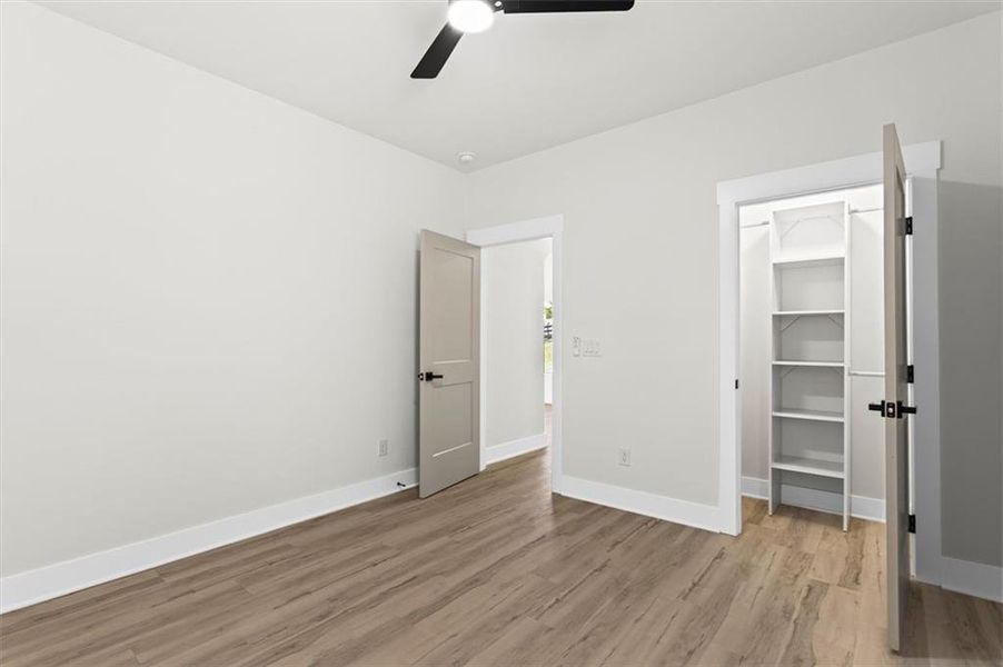 Spacious, unfurnished interior of a new home in , Gainesville (Image 57).
