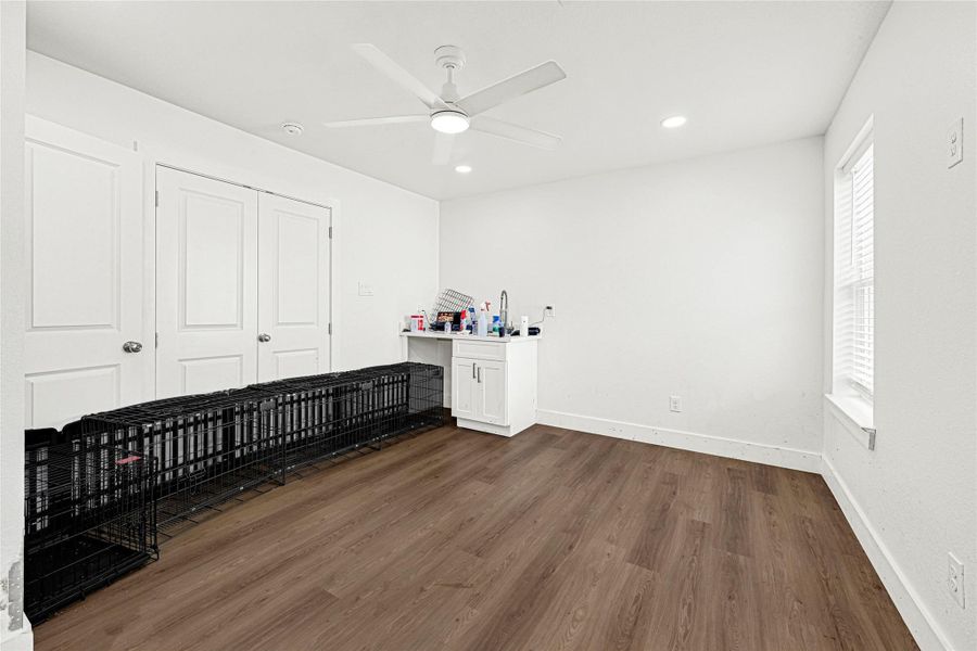 Image 28 of a home in .