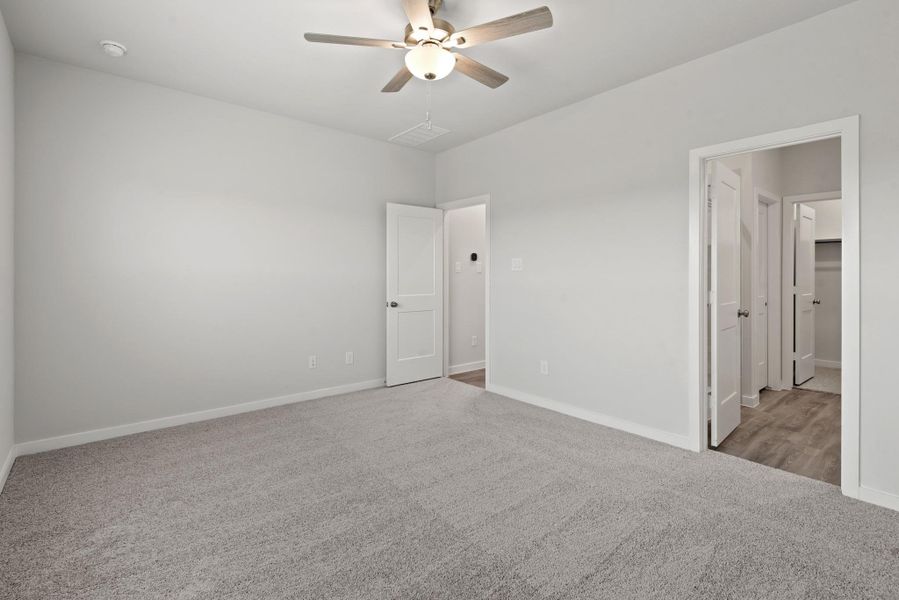Spacious, unfurnished interior of a new home in The Villages at Westpointe, Dayton (Image 13). Spacious, unfurnished interior of a new home in The Villages at Westpointe, Dayton (Image 13).