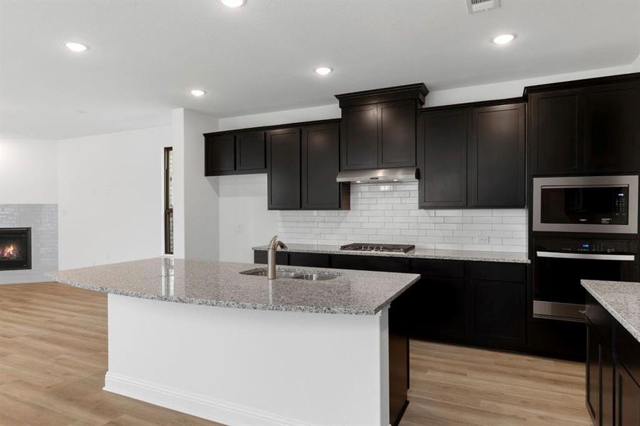 DAL_Avondale_Hall_3024 Elmwood Street (10)